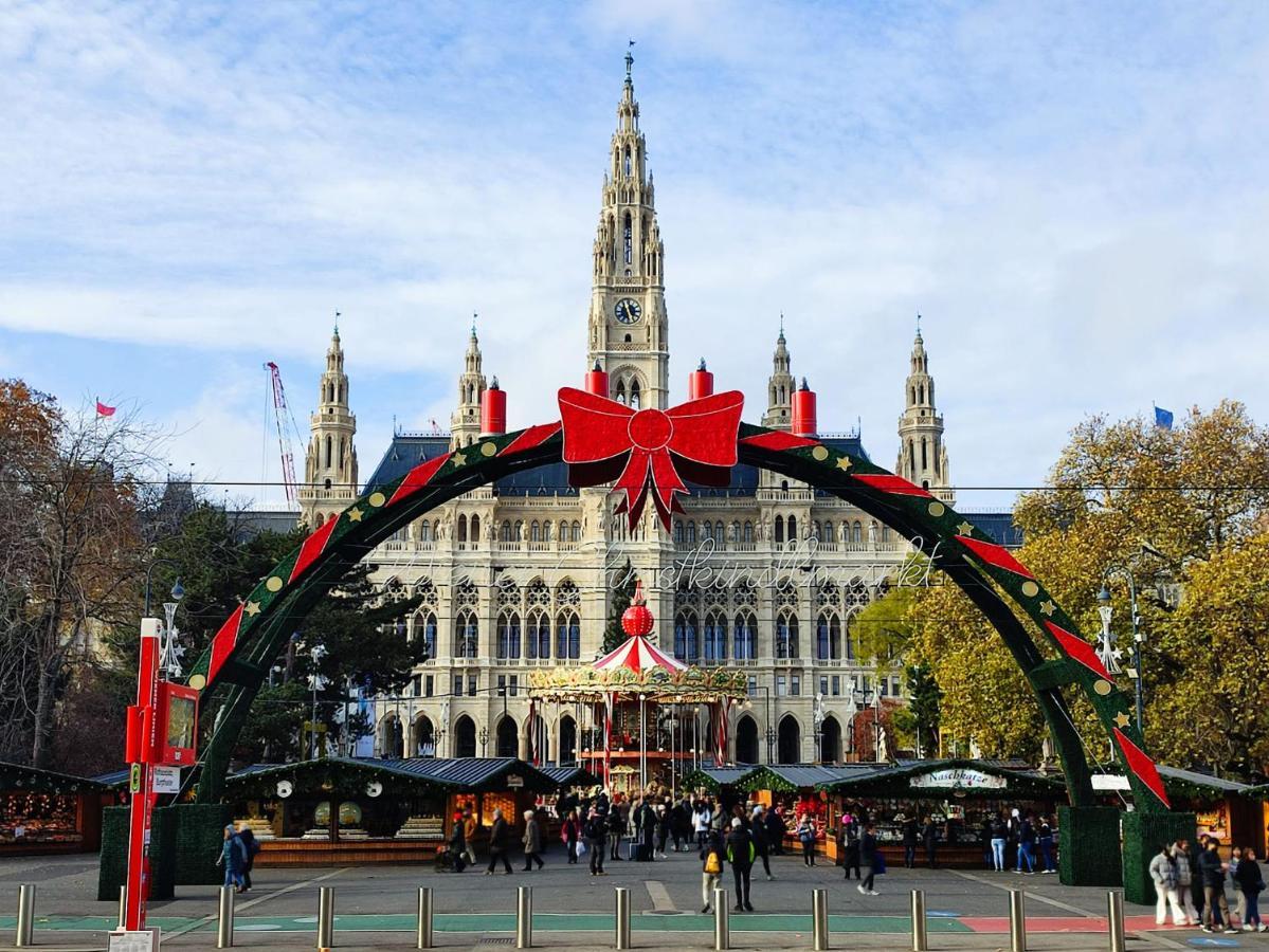 Center ! 3 Stops Away From The Center Of Vienna! Экстерьер фото